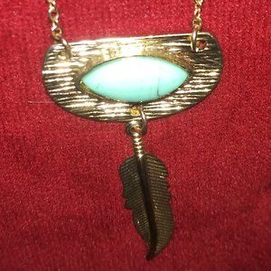 'Soar Somewhere' Fun Feather Necklace